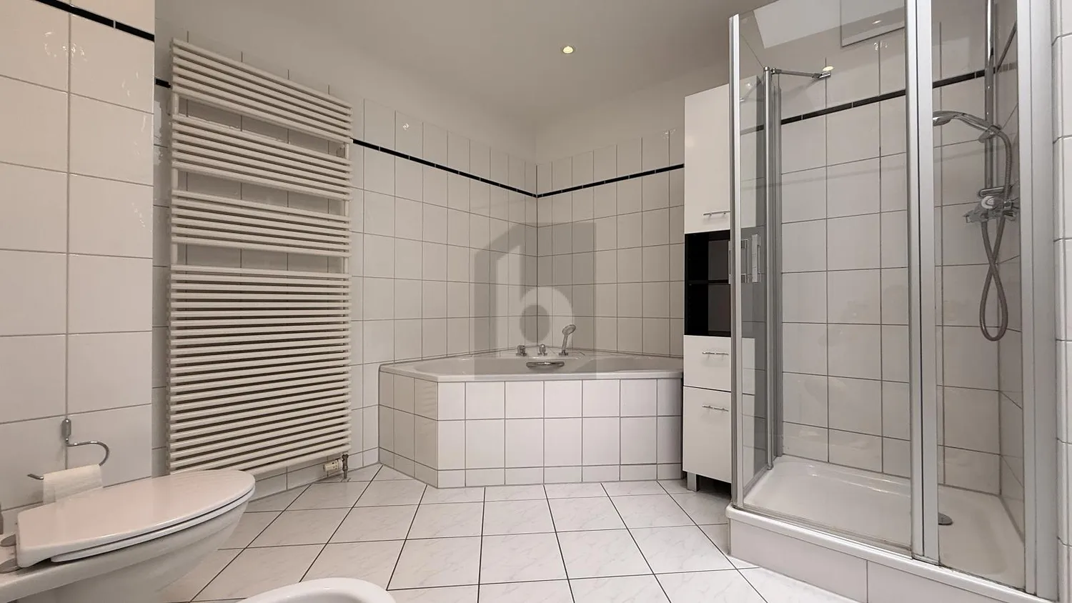 5 room apartment with 198 m² in Berlin – Photo 4