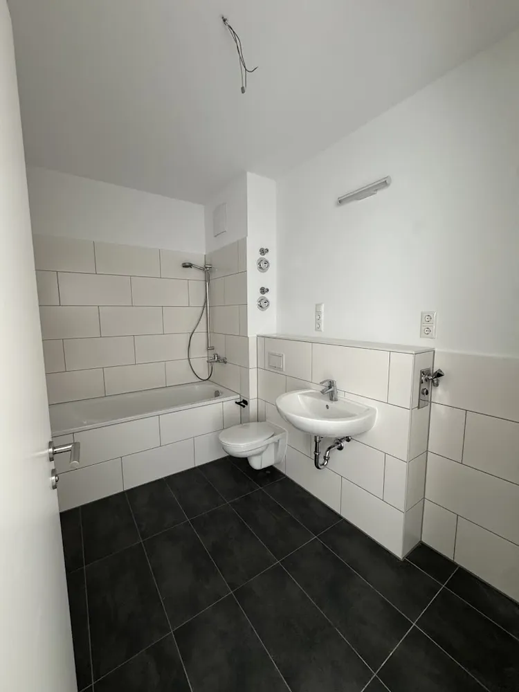 2 Zimmer Wohnung mit 55 m² in Berlin – Bild 11