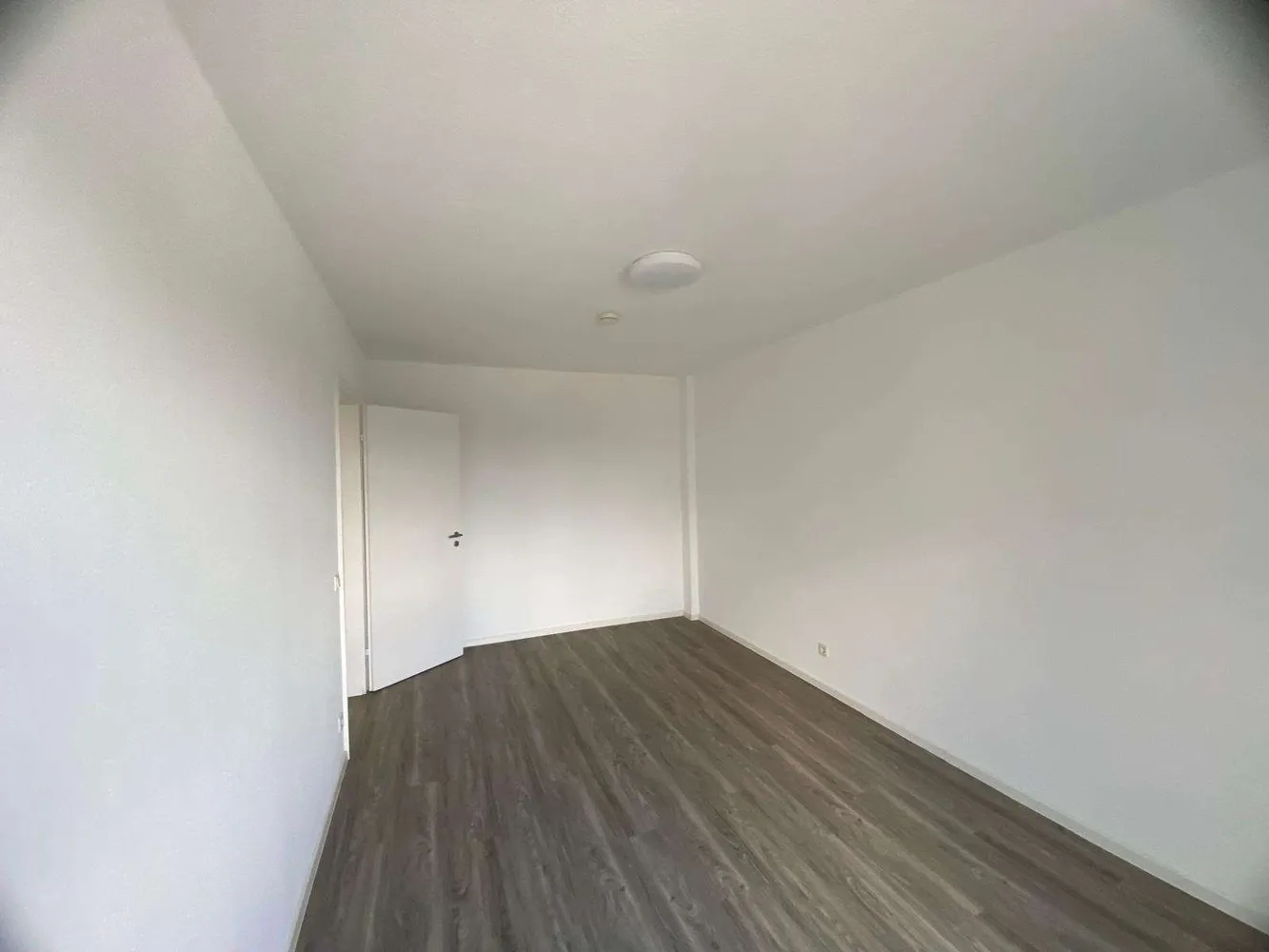 2 Zimmer Wohnung mit 67 m² in Krefeld – Bild 5