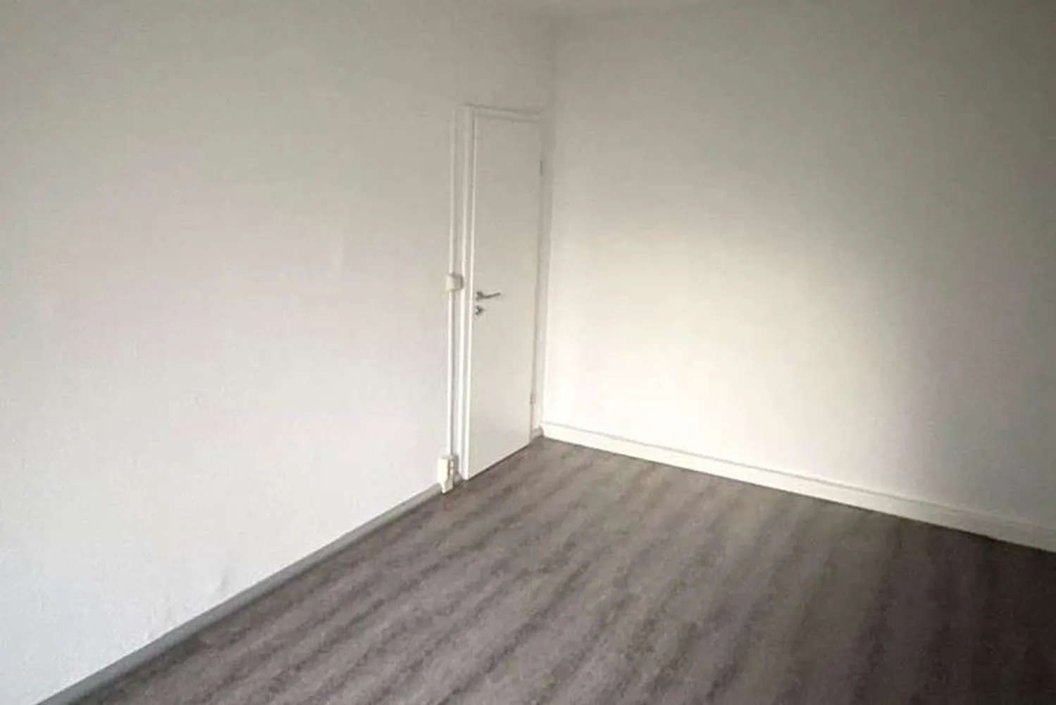 3 Zimmer Wohnung mit 63 m² in Meiningen – Bild 3