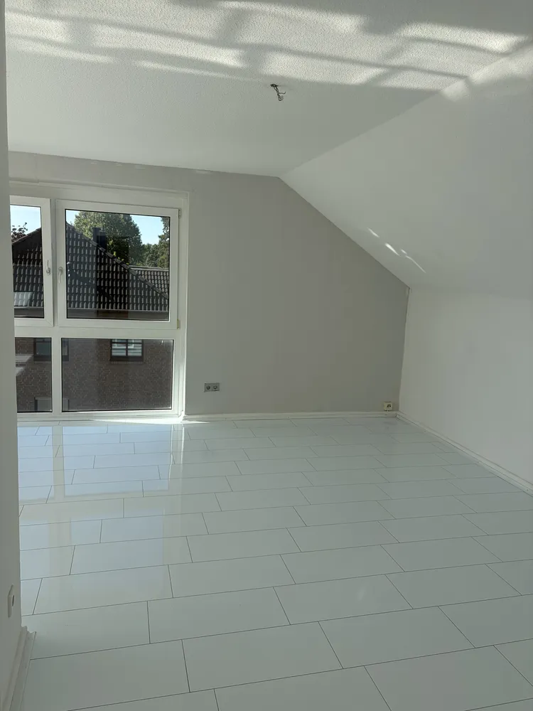 2 Zimmer Wohnung mit 65 m² in Duisburg – Bild 4