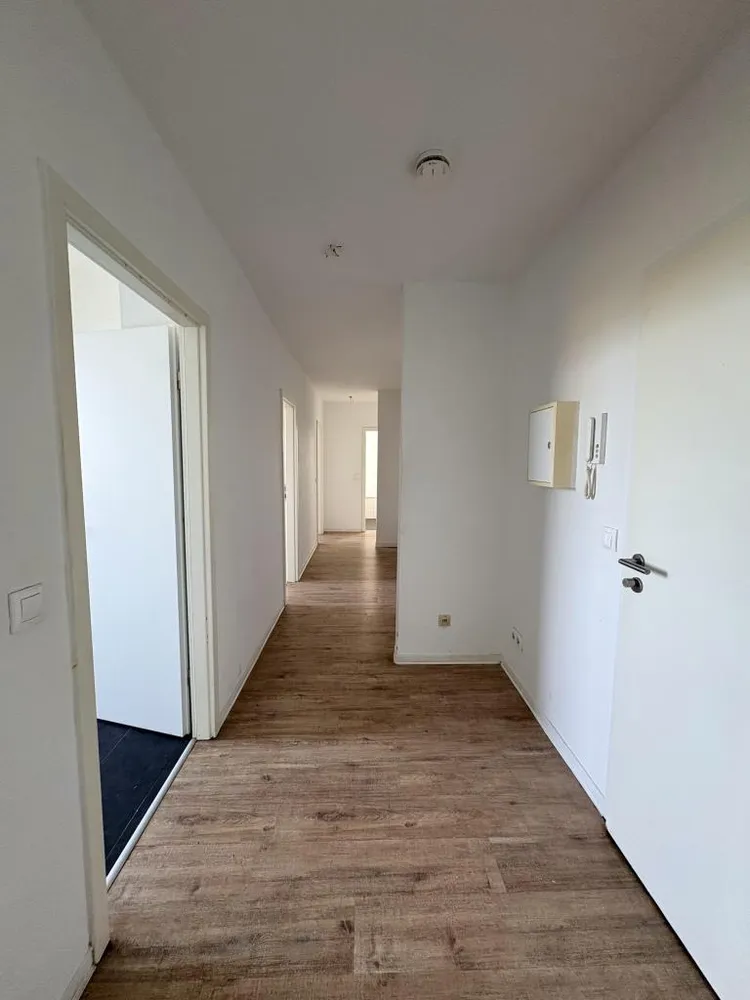 3 Zimmer Wohnung mit 71 m² in Neuss – Bild 3