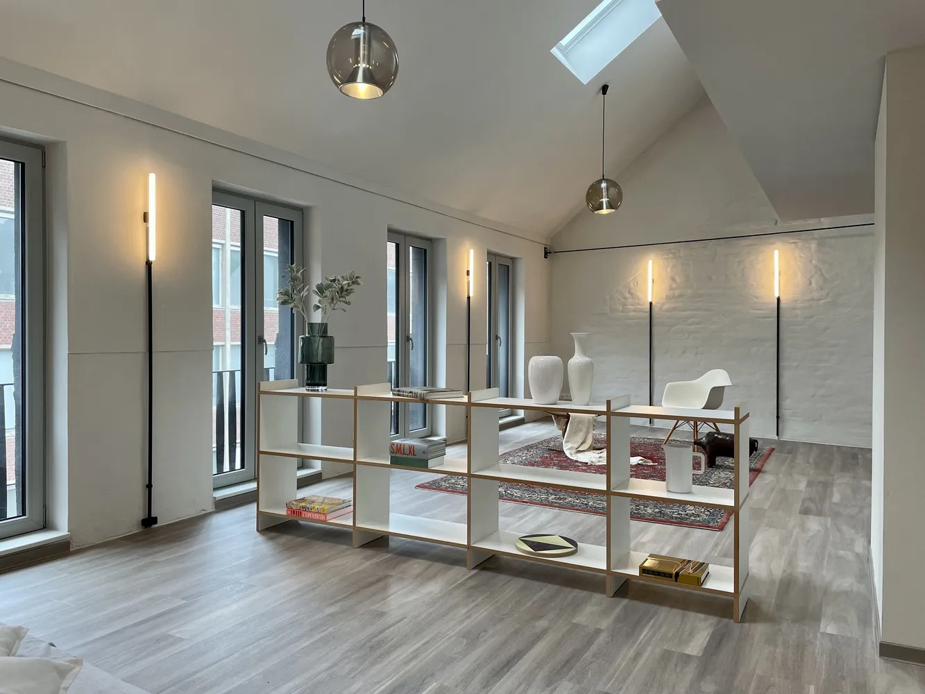 2 Zimmer Wohnung mit 100 m² in Köln – Bild 2
