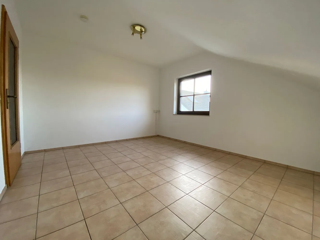 3 Zimmer Wohnung mit 87 m² in Bergisch Gladbach – Bild 9
