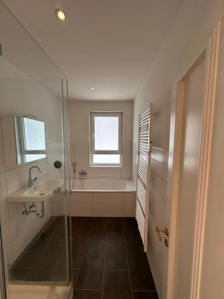 3 Zimmer Wohnung mit 136 m² in Hamburg – Bild 9