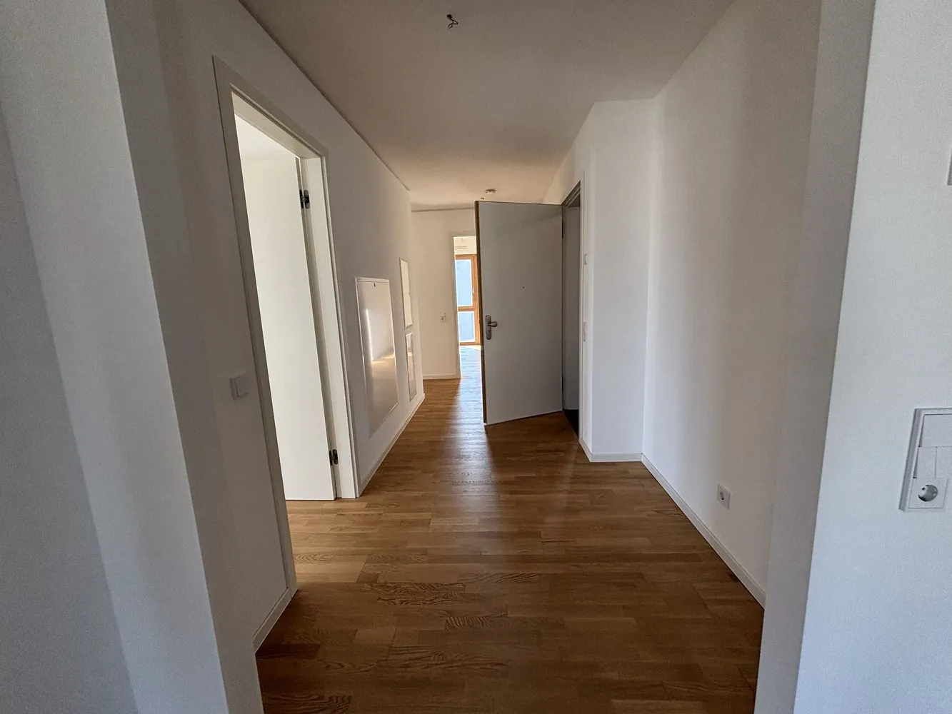4 Zimmer Wohnung mit 99 m² in Wiesbaden – Bild 5