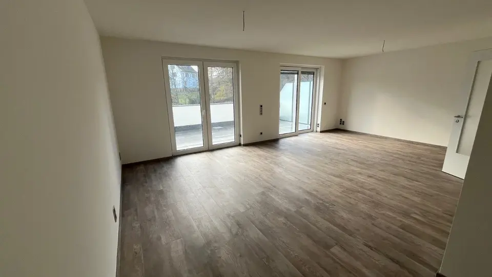 3 Zimmer Wohnung mit 126 m² in Werdau – Bild 1