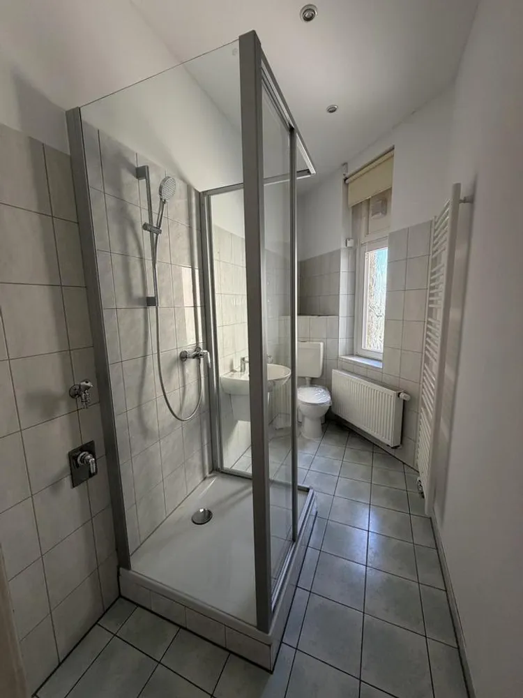 6 Zimmer Wohnung mit 150 m² in Berlin – Bild 7