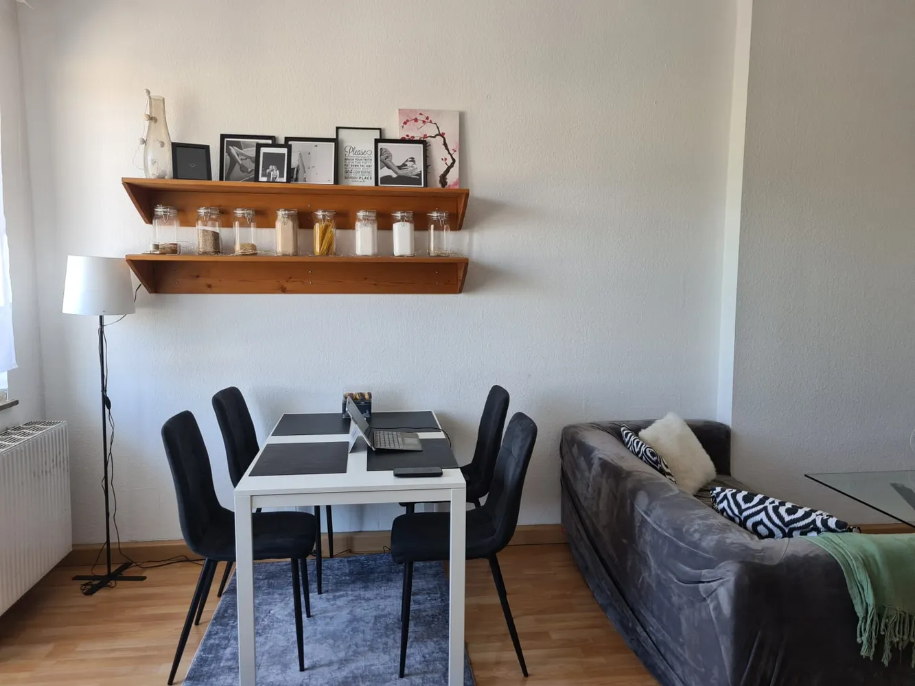 3 room apartment with 70 m² in Cologne – Photo 1