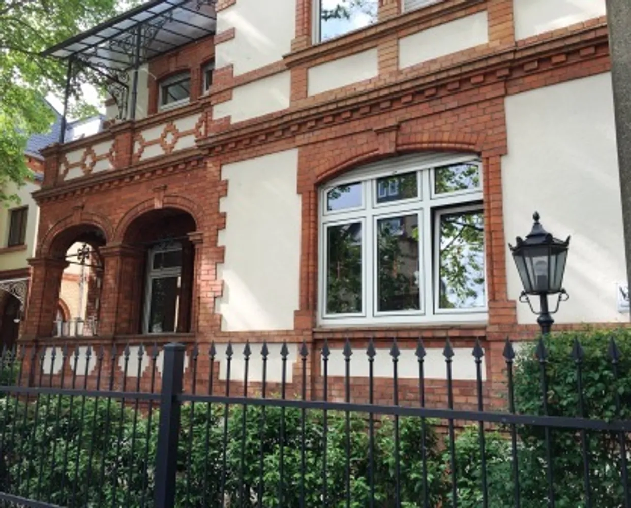 3 Zimmer Wohnung mit 95 m² in Wiesbaden – Bild 2