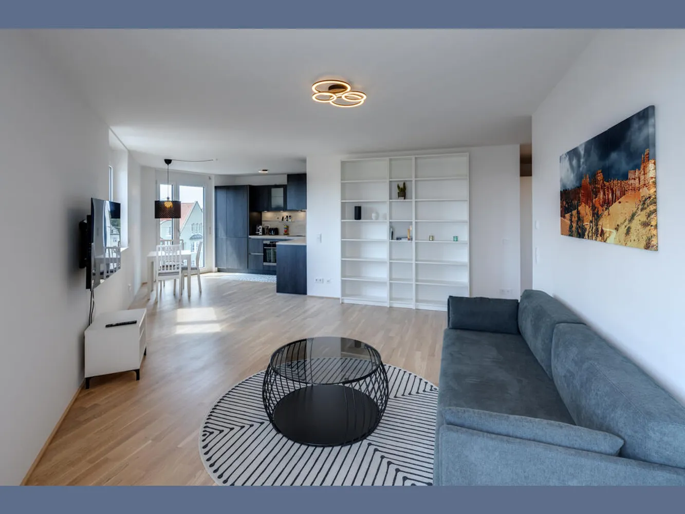 2 room apartment with 69 m² in Munich – Photo 1