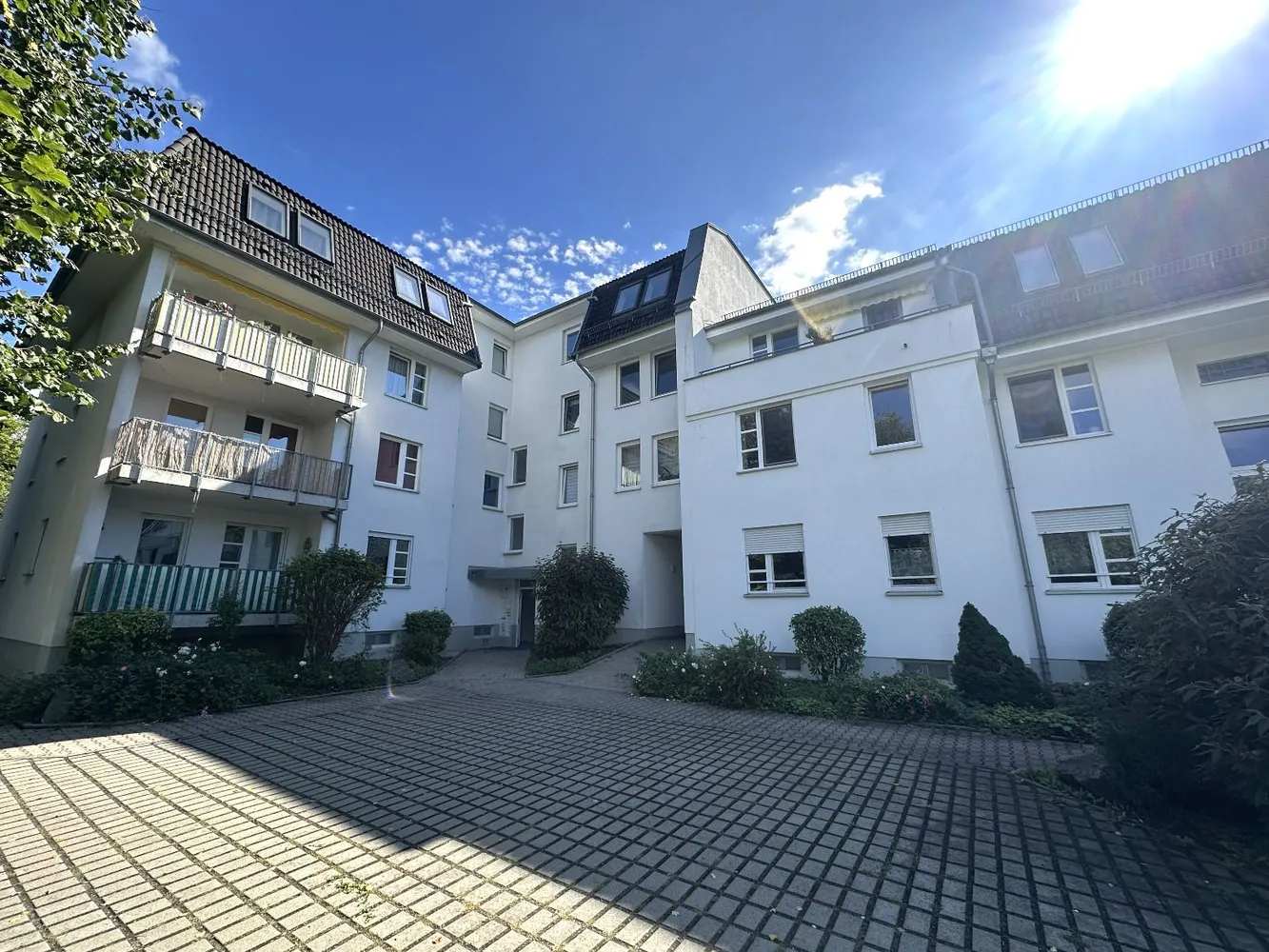 2 room apartment with 74 m² in Chemnitz – Photo 1
