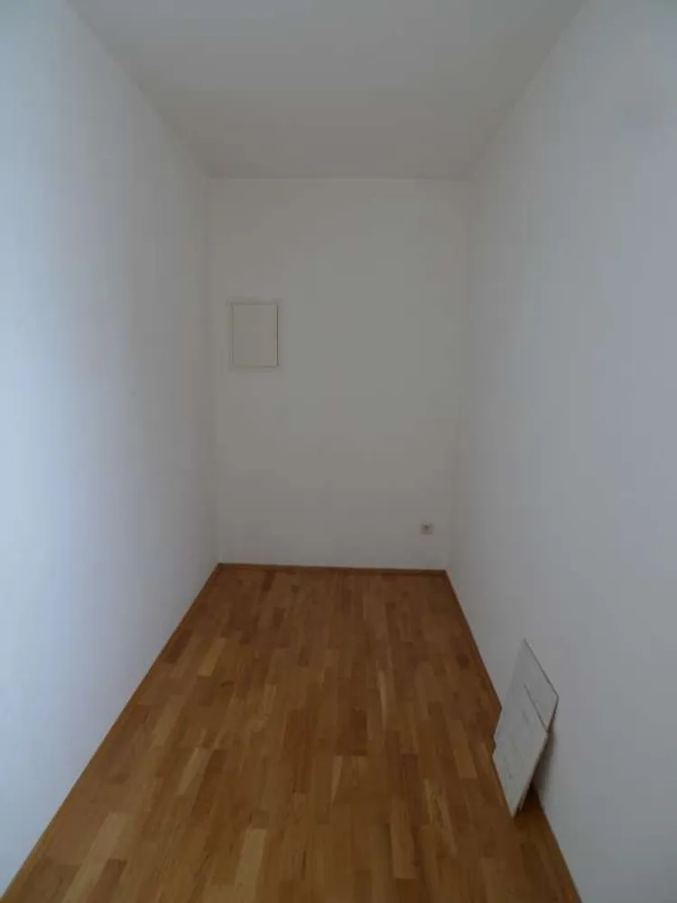 3 Zimmer Wohnung mit 93 m² in Berlin – Bild 6