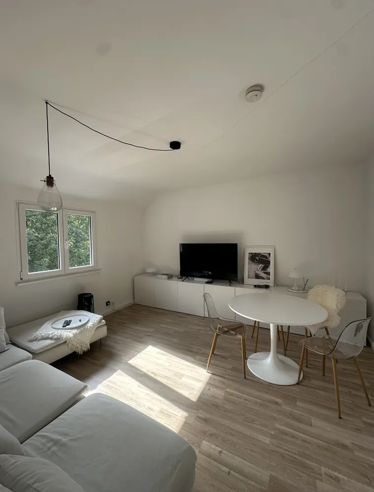 2 Zimmer Wohnung mit 42 m² in Stuttgart – Bild 1