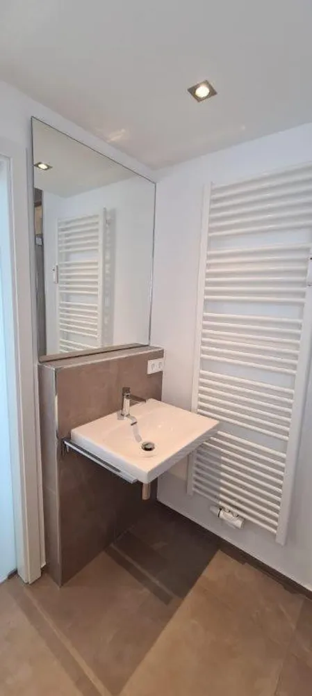 2 Zimmer Wohnung mit 40 m² in Germering – Bild 2