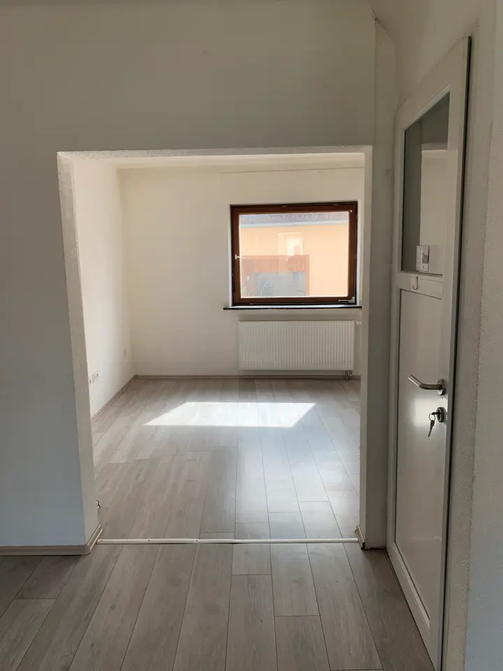 3 Zimmer Haus mit 90 m² in Saarbrücken – Bild 1