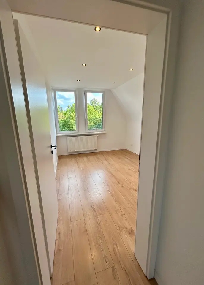 Shared room with 14 m² in Stuttgart – Photo 4