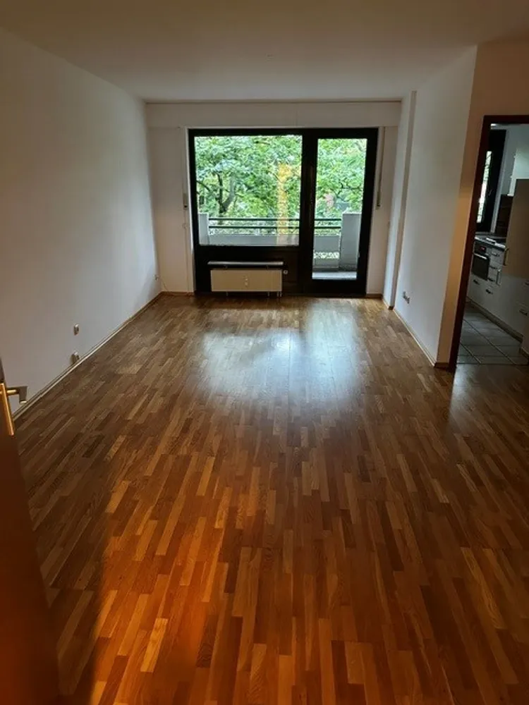 2 Zimmer Wohnung mit 55 m² in Düsseldorf – Bild 2