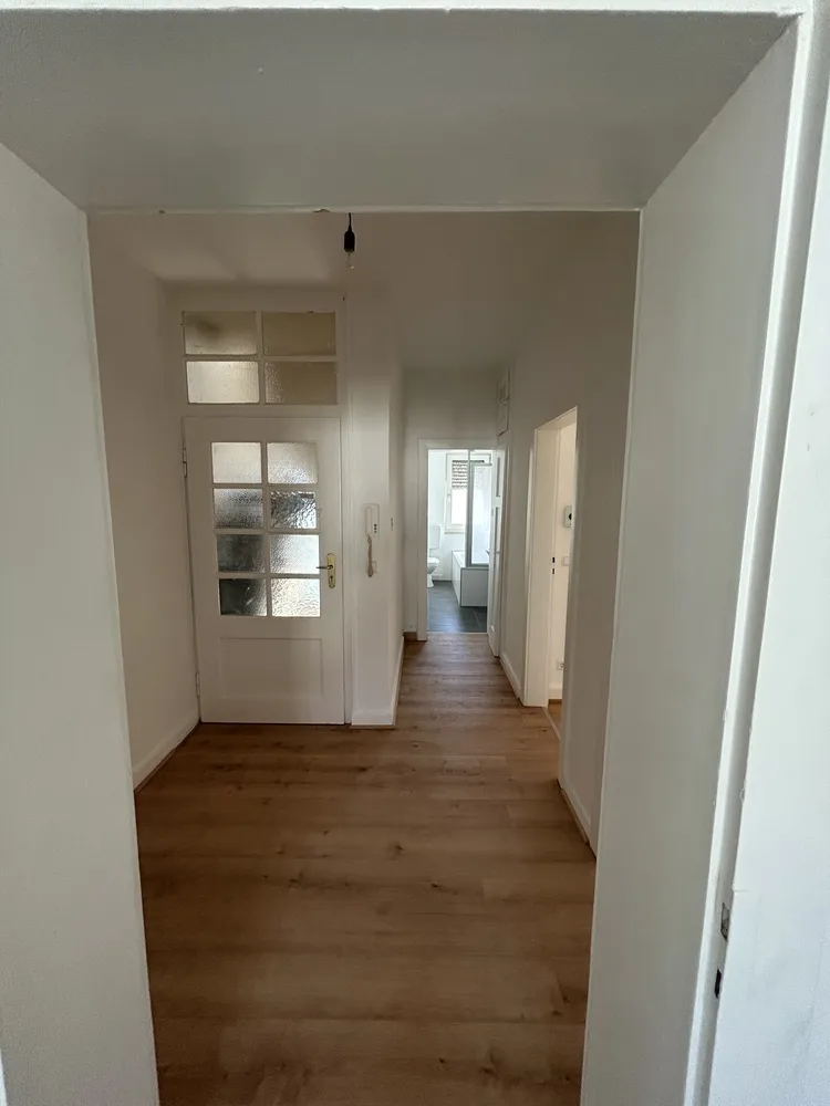2 Zimmer Wohnung mit 69 m² in Karlsruhe – Bild 1