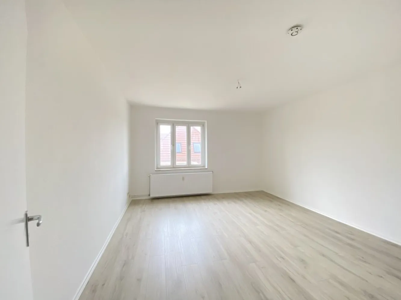 2 Zimmer Wohnung mit 67 m² in Magdeburg – Bild 5