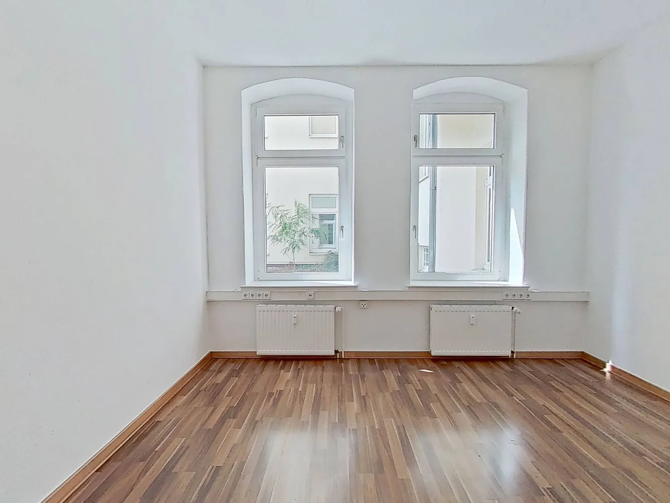 4 Zimmer Wohnung mit 130 m² in Magdeburg – Bild 6