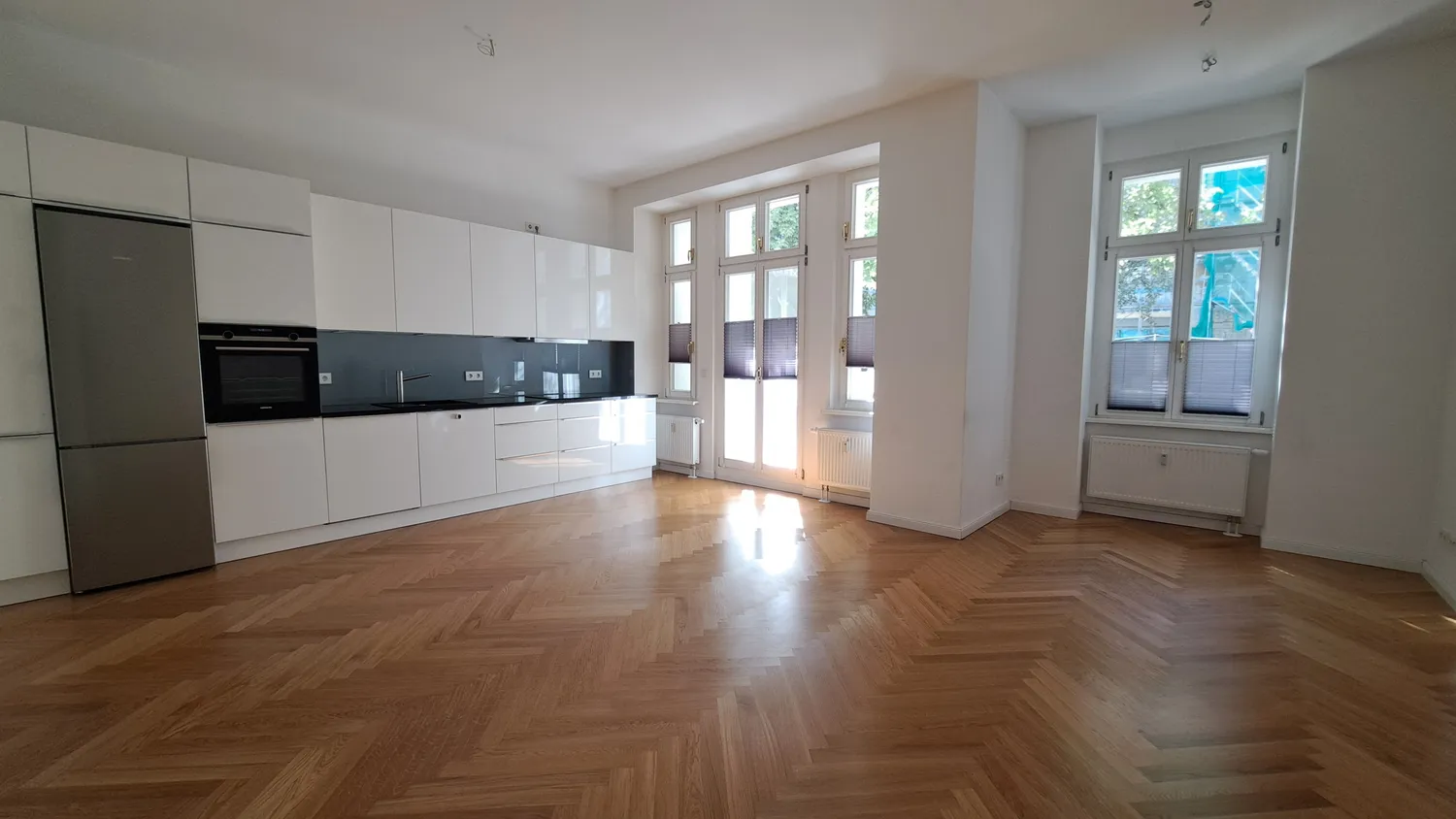 3 Zimmer Wohnung mit 95 m² in Berlin – Bild 2