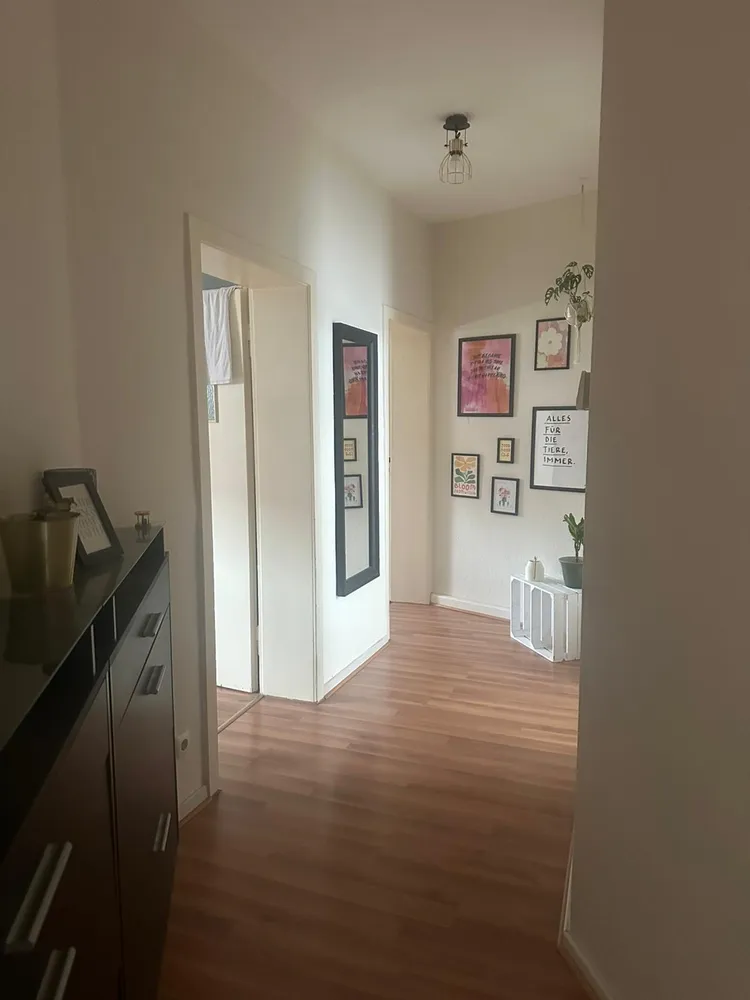 4 Zimmer Wohnung mit 90 m² in Essen – Bild 2