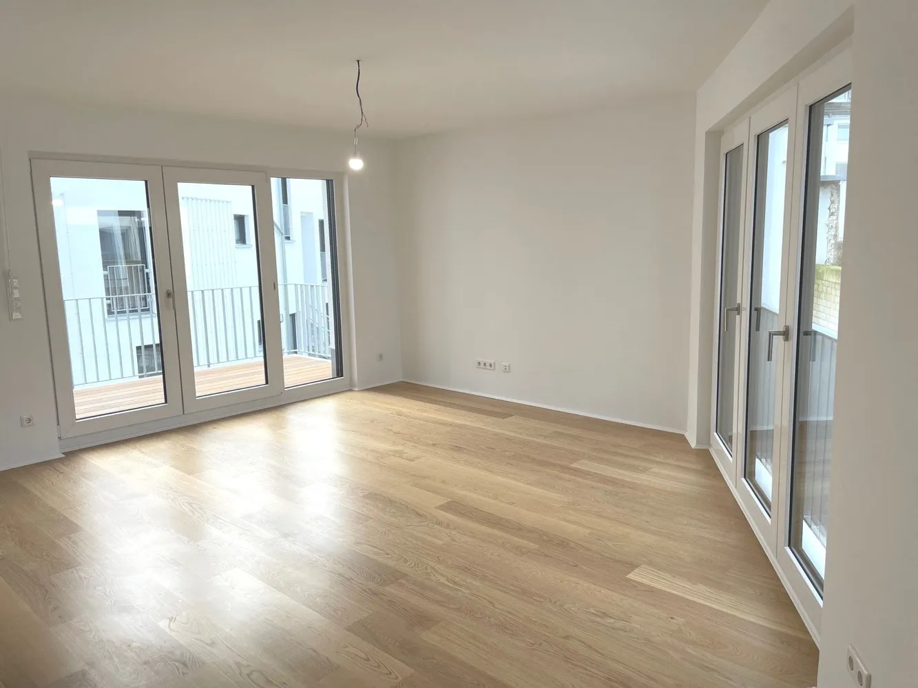2 Zimmer Wohnung mit 71 m² in Düsseldorf – Bild 2