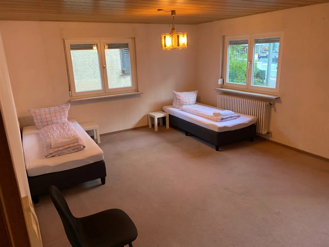 5 Zimmer Haus mit 100 m² in Metzingen – Bild 1