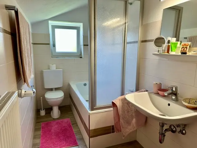3 Zimmer Wohnung mit 100 m² in Traunstein – Bild 5