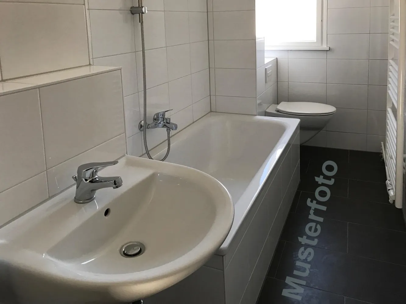 2 room apartment with 50 m² in Berlin – Photo 4