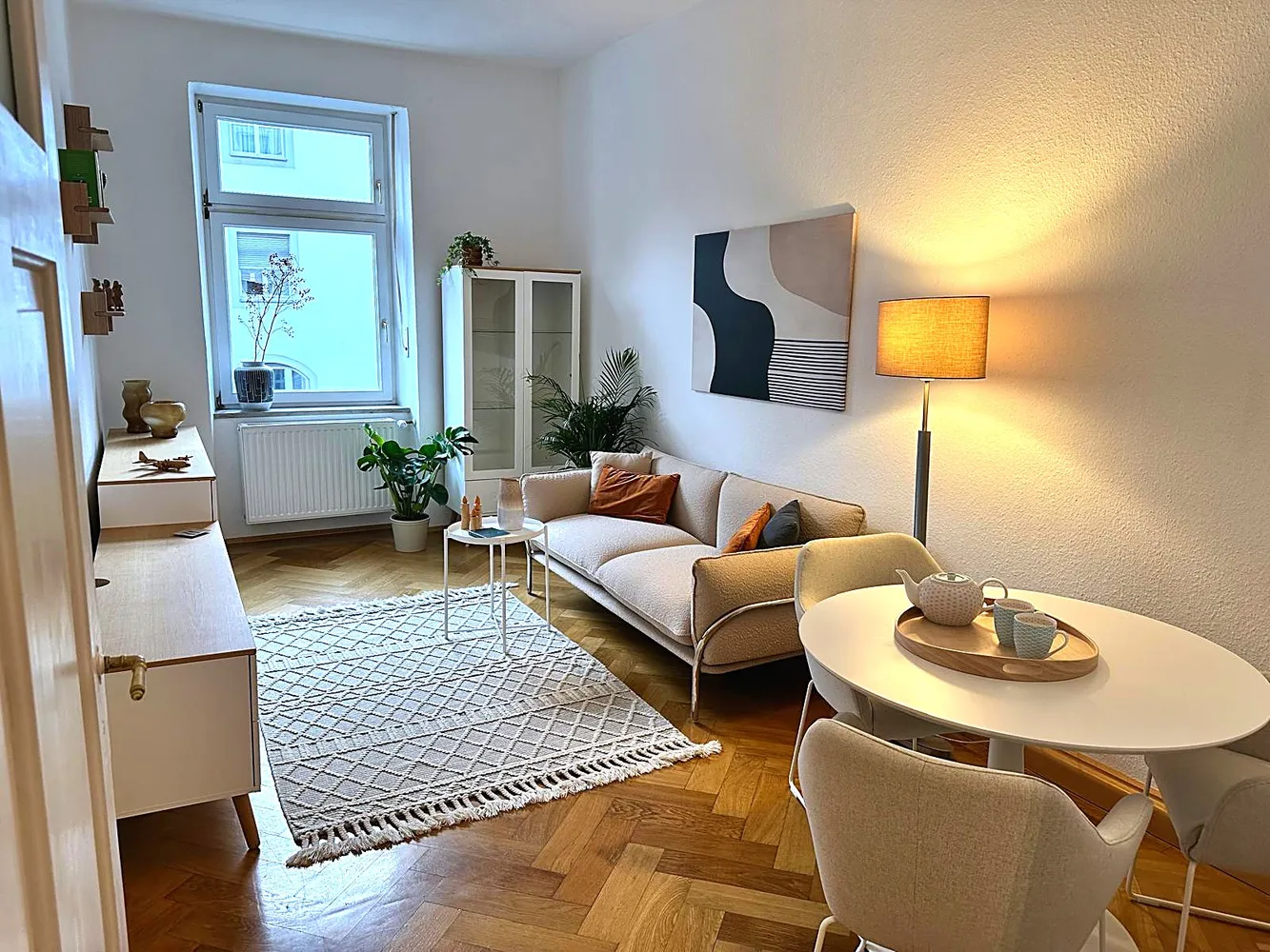2 Zimmer Wohnung mit 60 m² in München – Bild 4