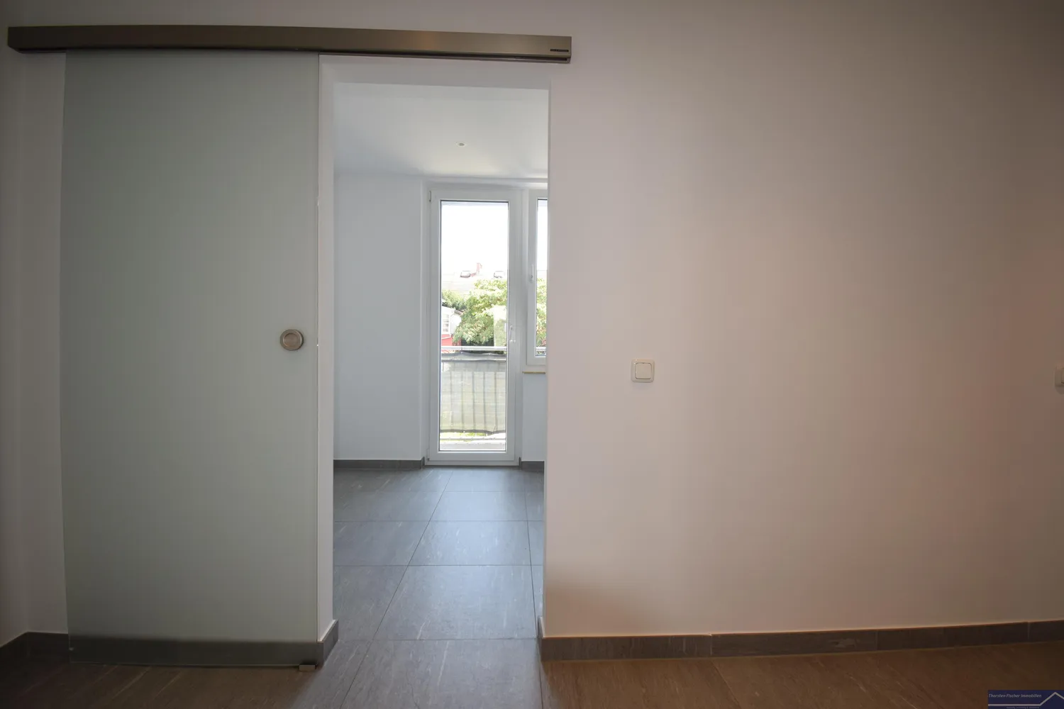 2 Zimmer Wohnung mit 64 m² in Frankfurt am Main – Bild 5