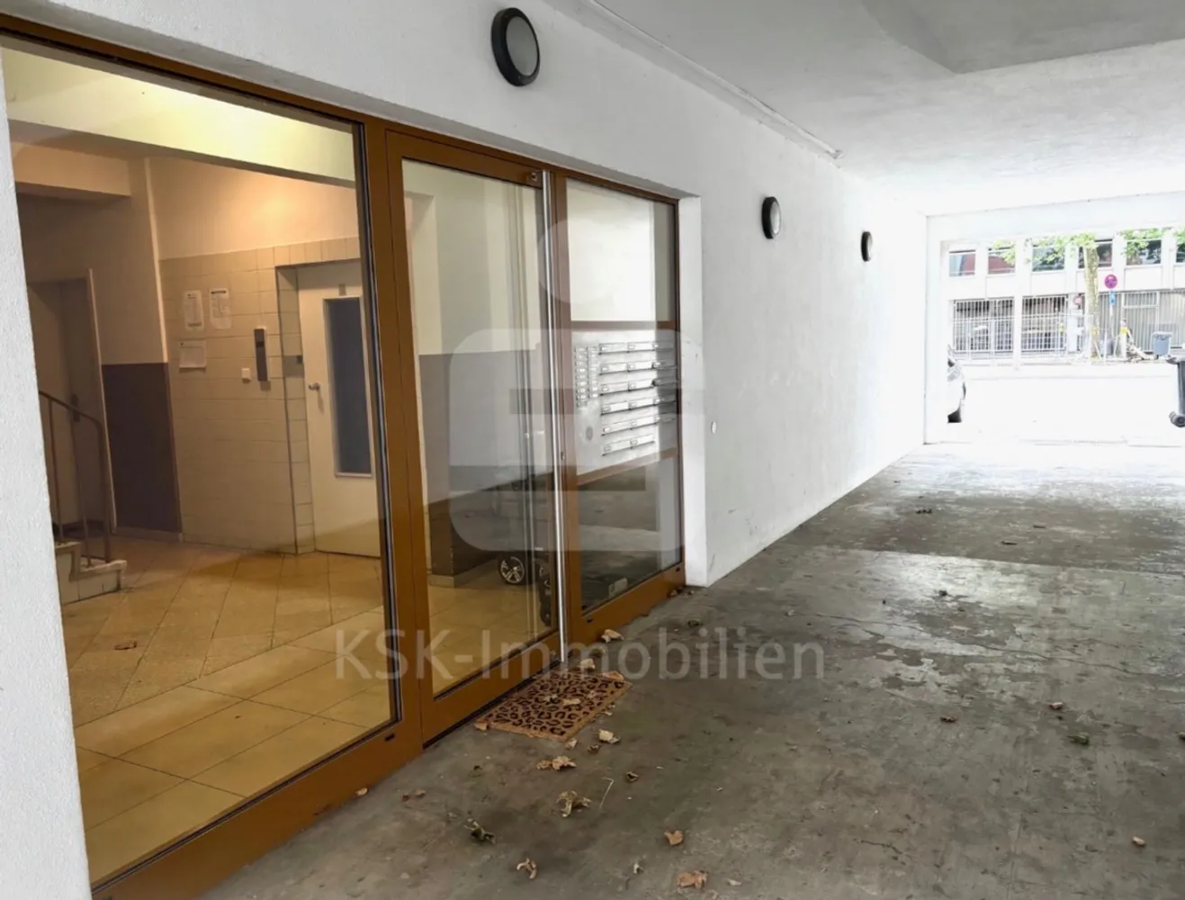 1 Zimmer Wohnung mit 32 m² in Köln – Bild 6