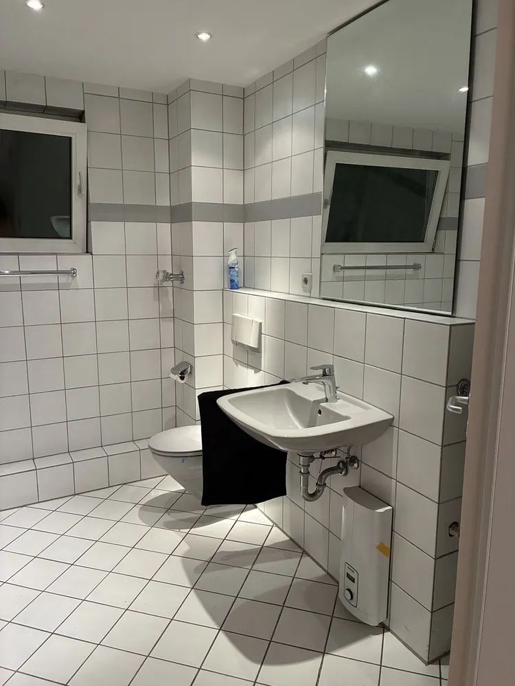 2 Zimmer Wohnung mit 83 m² in Köln – Bild 3