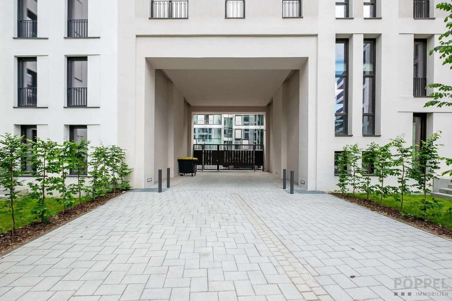 2 Zimmer Wohnung mit 73 m² in Berlin – Bild 3