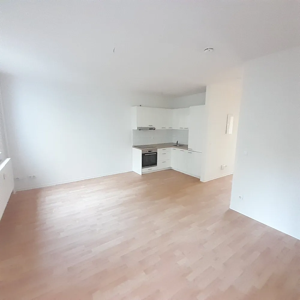 2 Zimmer Wohnung mit 61 m² in Halle (Saale) – Bild 2