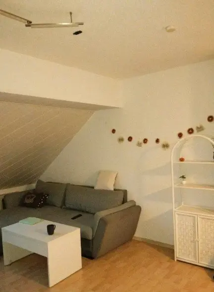 2 Zimmer Wohnung mit 42 m² in Erfurt – Bild 1
