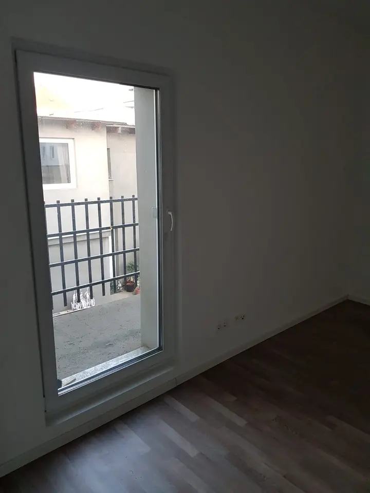 4 Zimmer Wohnung mit 105 m² in Cottbus – Bild 3