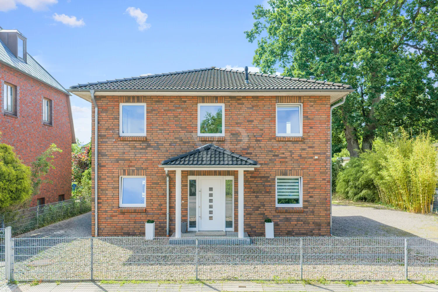5 Zimmer Haus mit 128 m² in Pinneberg – Bild 2