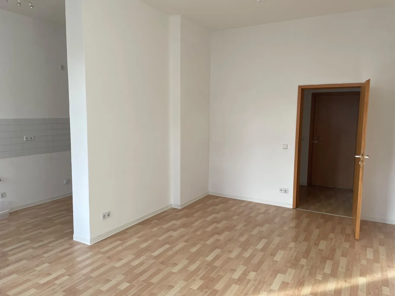 3 Zimmer Wohnung mit 81 m² in Magdeburg – Bild 6