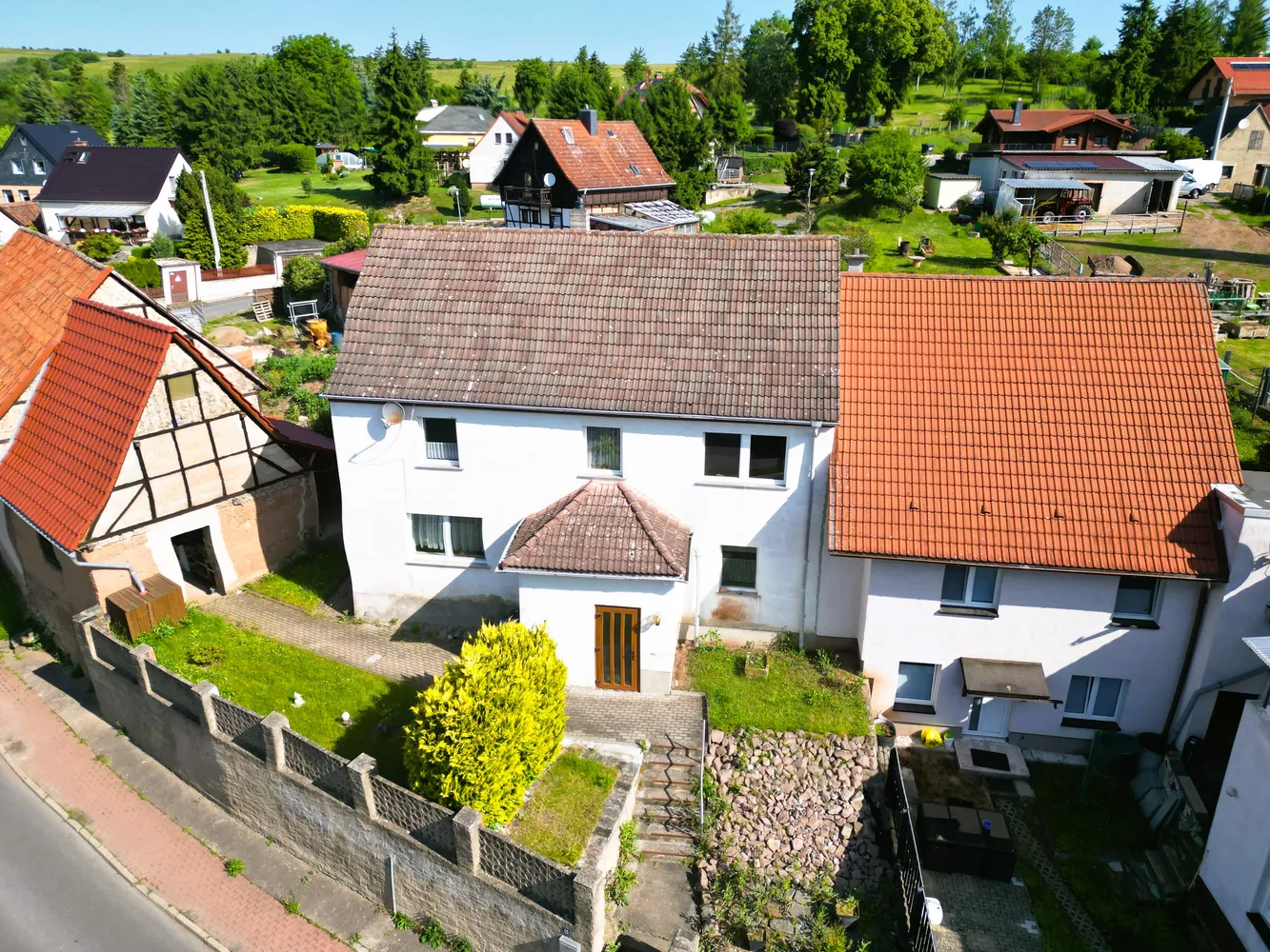 4 Zimmer Haus mit 138 m² in Sangerhausen – Bild 1