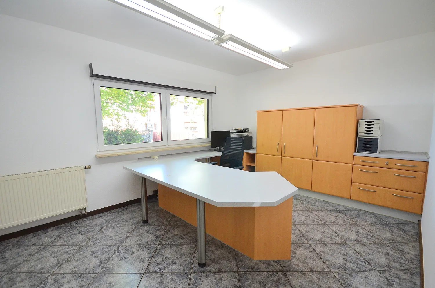 11 room house with 218 m² in Neu-Isenburg – Photo 12