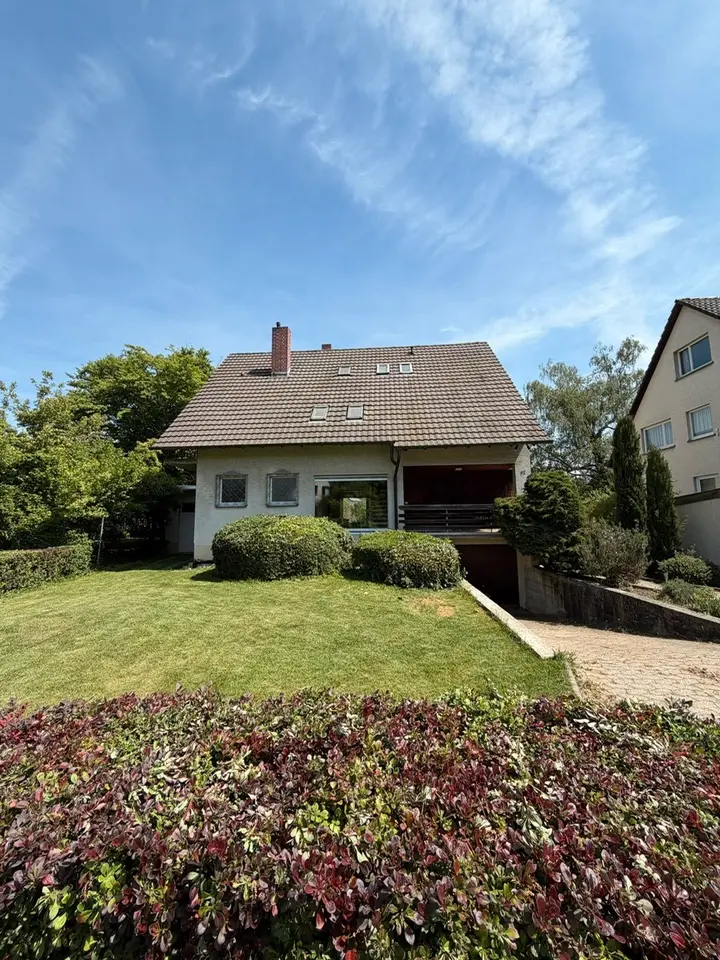 5 Zimmer Haus mit 150 m² in Freiburg im Breisgau – Bild 1