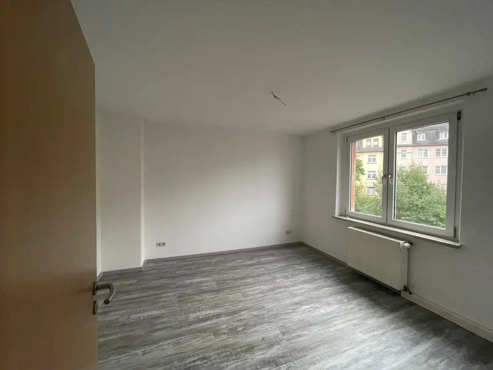 4 Zimmer Wohnung mit 80 m² in Aue-Bad Schlema – Bild 2