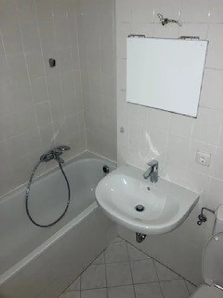 2 Zimmer Wohnung mit 64 m² in Frankfurt am Main – Bild 2
