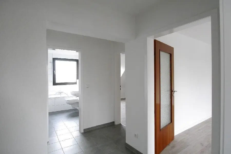 4 Zimmer Wohnung mit 70 m² in Oberhausen – Bild 9