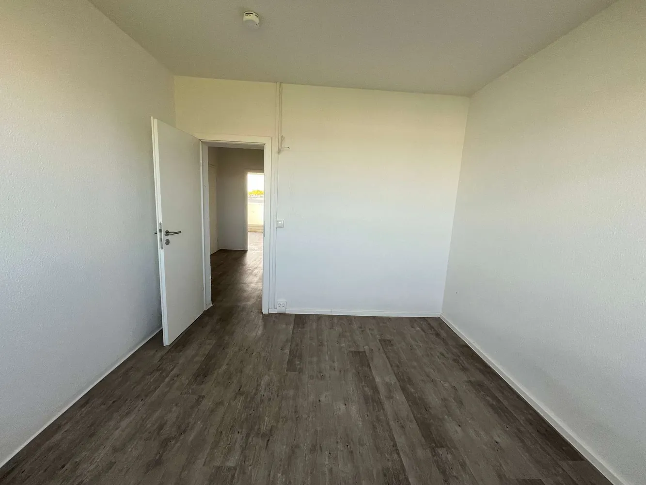 3 Zimmer Wohnung mit 57 m² in Halle (Saale) – Bild 3