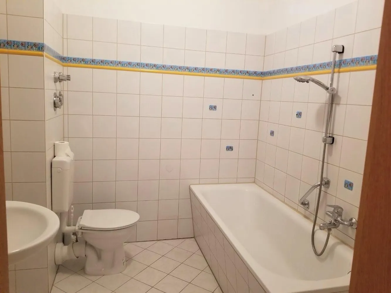 3 Zimmer Wohnung mit 61 m² in Halle (Saale) – Bild 6