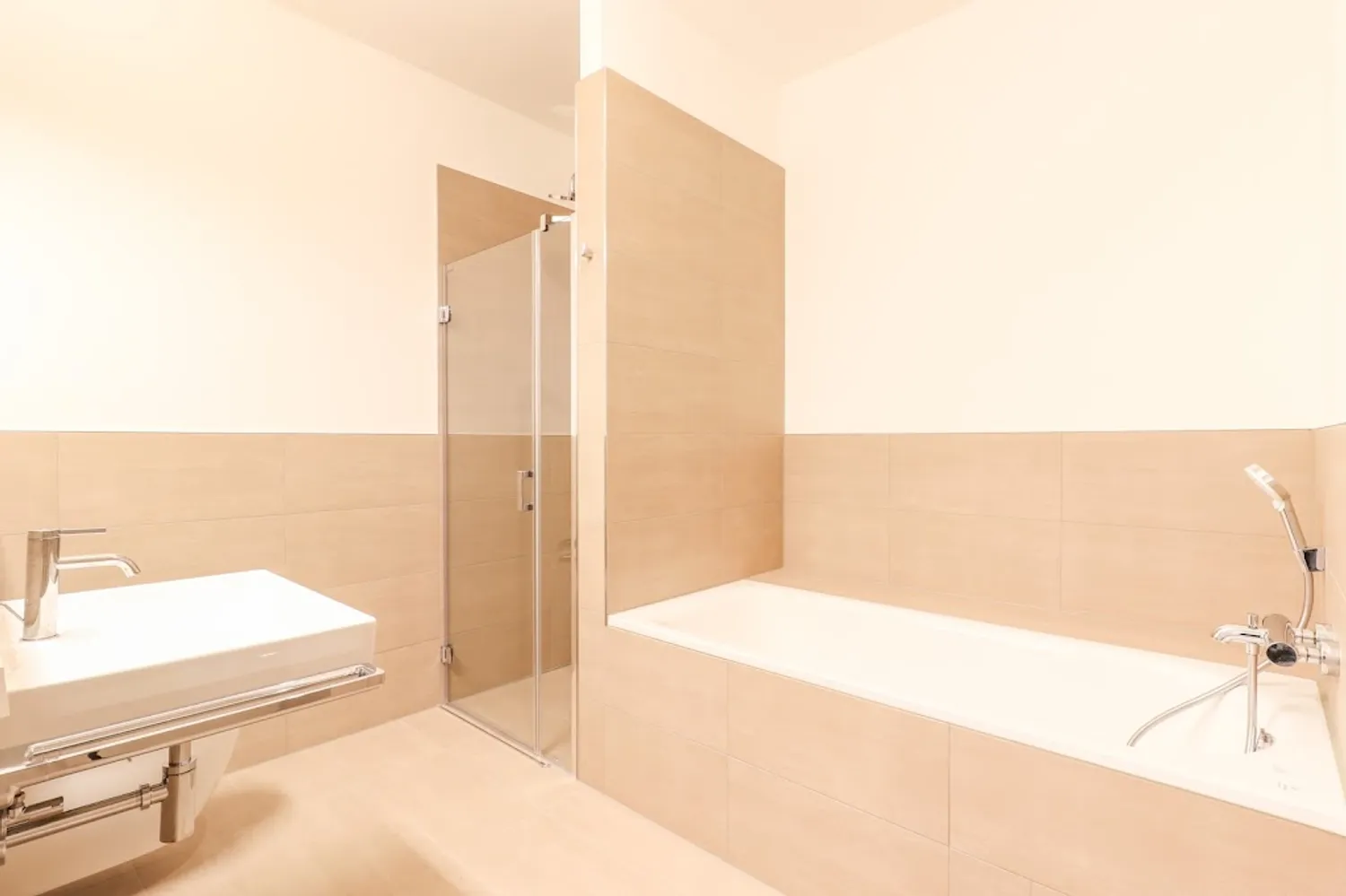 3 Zimmer Wohnung mit 117 m² in Frankfurt am Main – Bild 8